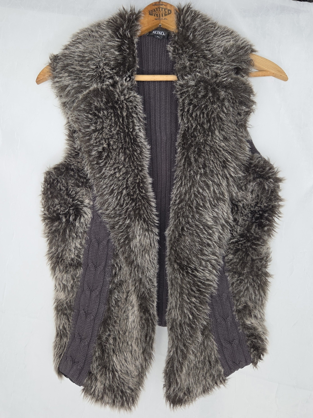Y2K XOXO Gray Faux Fur Cable Knot Vest Indie Sleeze Rockstar Grunge Size XL